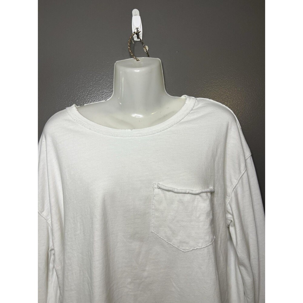 We The Free Shirt Womens XS White Scoop Neck Long Sleeve Pocket Raw Hem Top